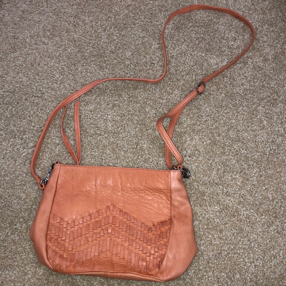 Day&Mood coral cross body. EUC.